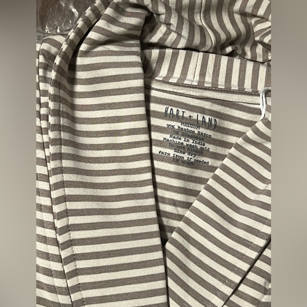 Women’s Gnome 2pc Pajama Set | Sz M 
100% Organic Cotton | Christmas Holiday - Picture 12 of 15